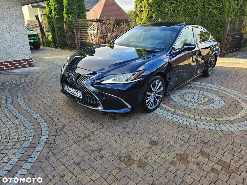Lexus ES 300h Elegance - 1