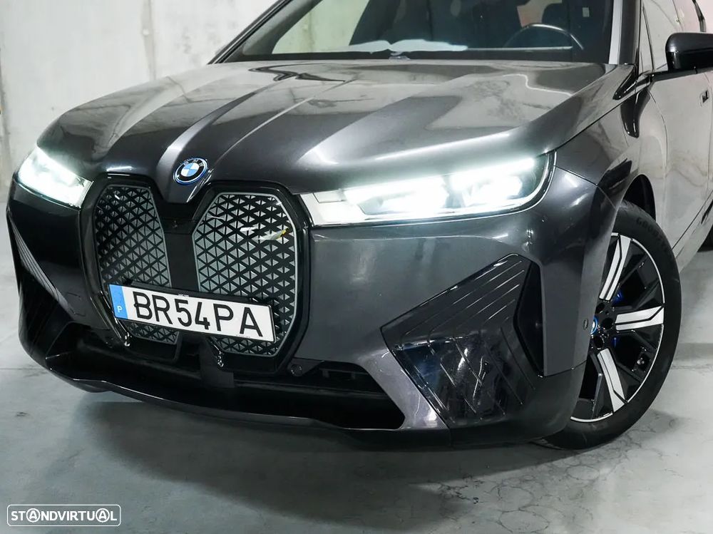BMW iX xDrive 40 Pack Desportivo - 6