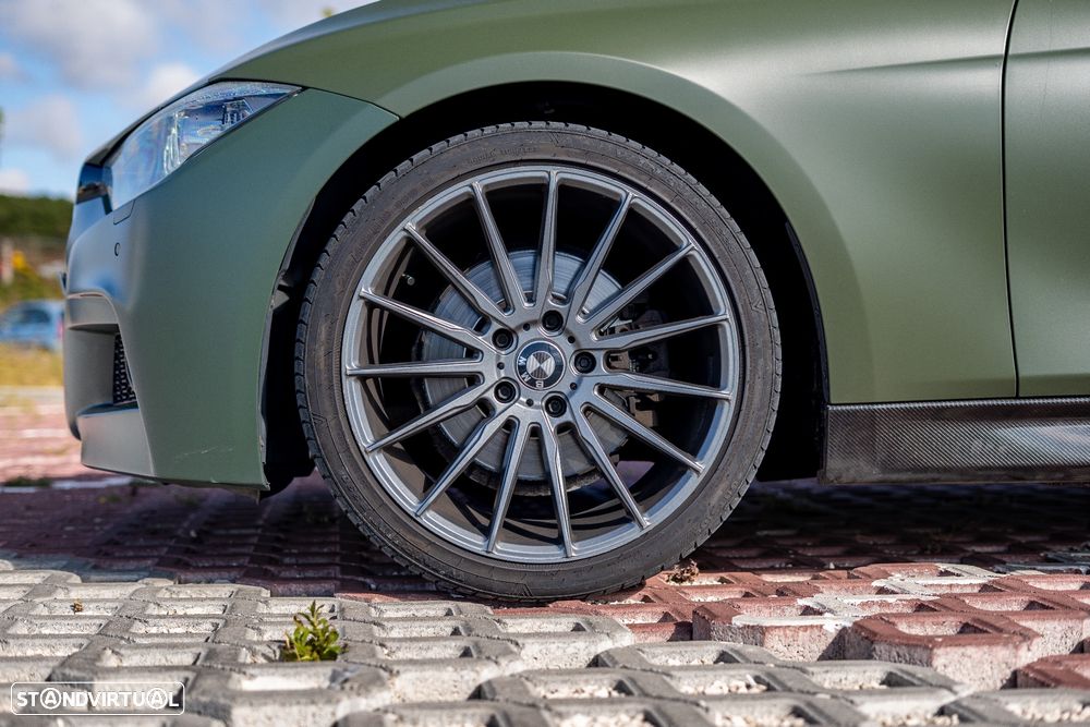 BMW 328 i Pack M - 5