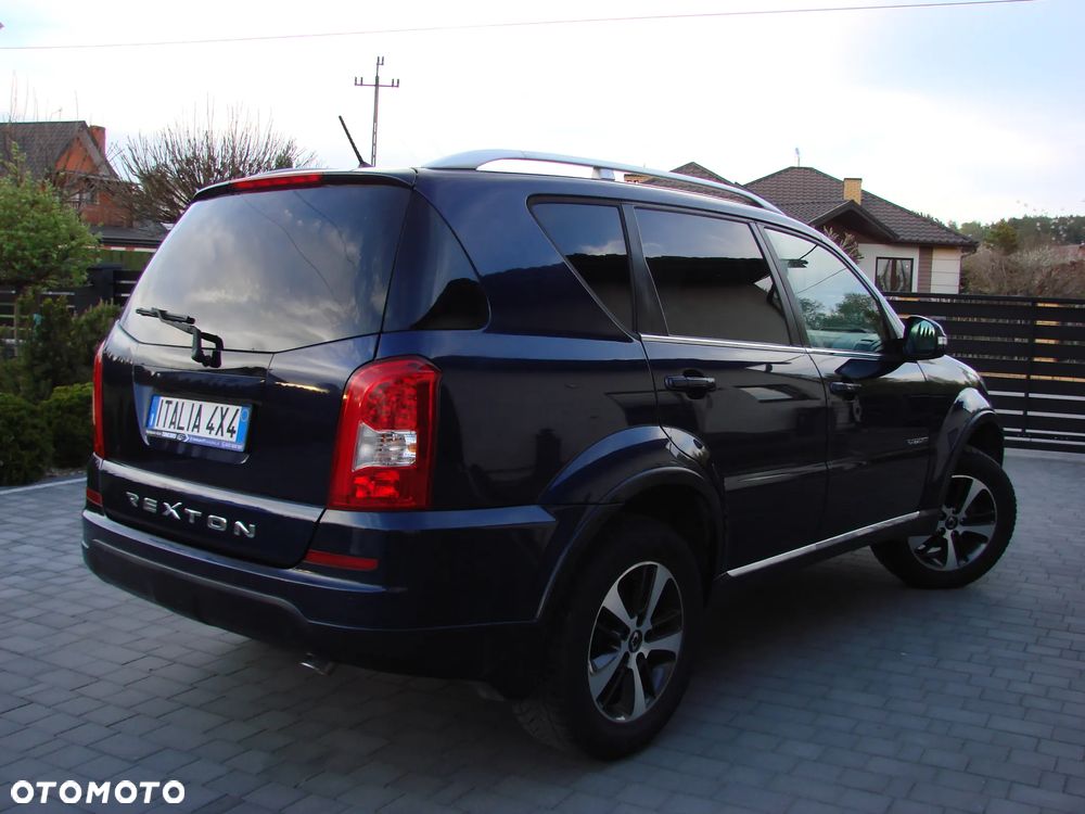 SsangYong/KGM Rexton - 12