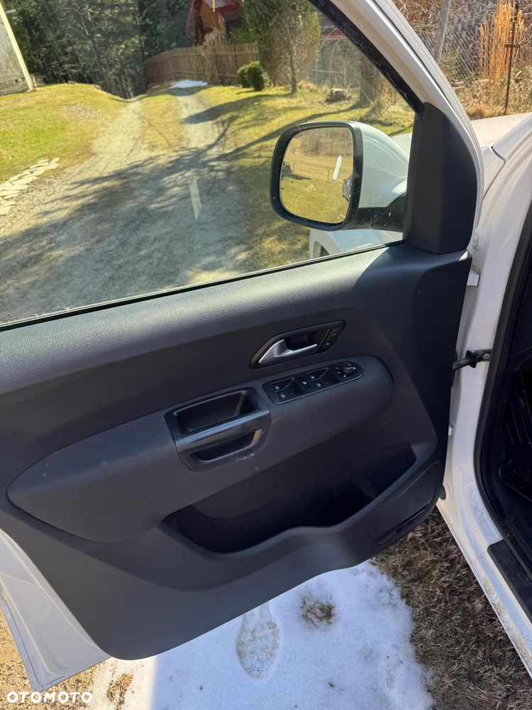 Volkswagen Amarok 3.0 V6 TDI 4Mot Comfortline - 11