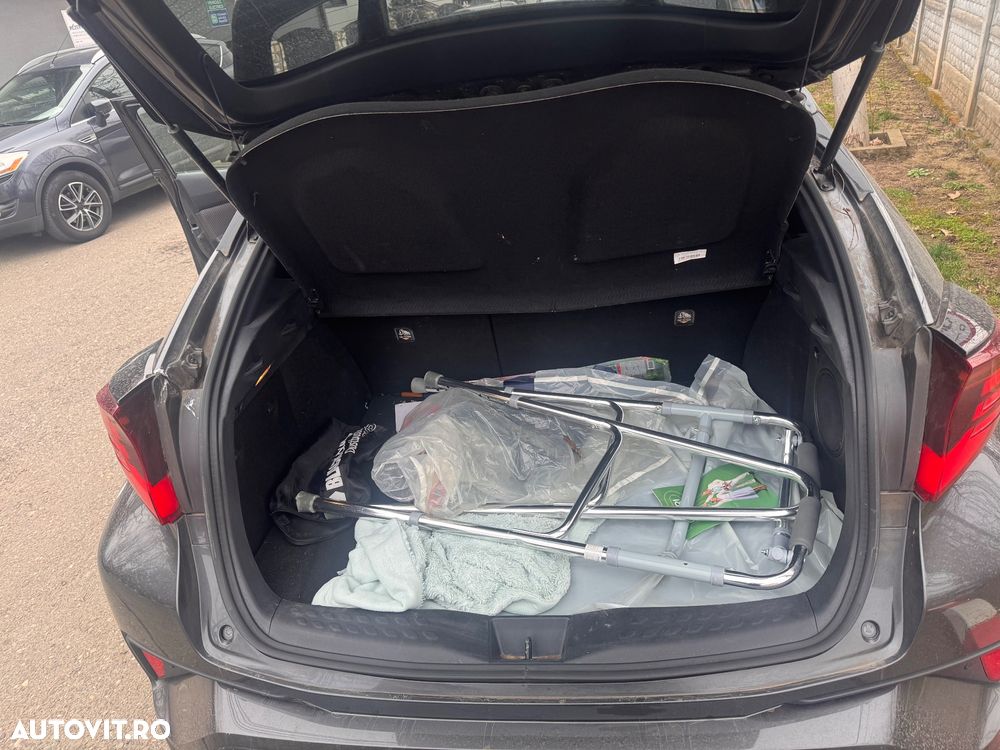 Toyota C-HR 2.0 HSD 184 CP 4x2 CVT Classy - 5