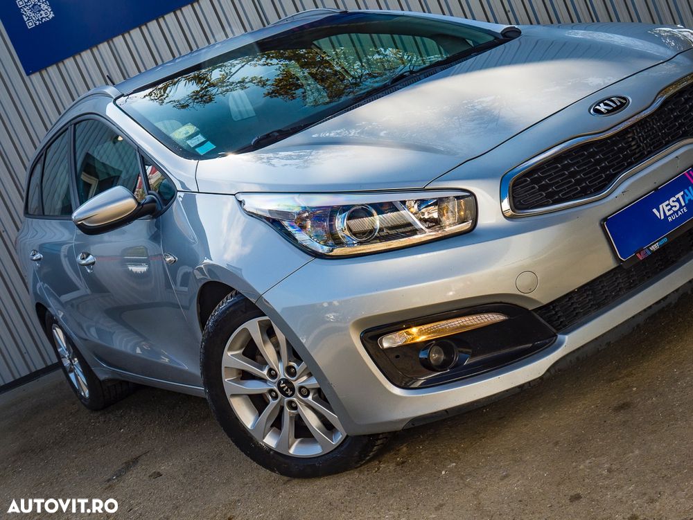 Kia Ceed - 11
