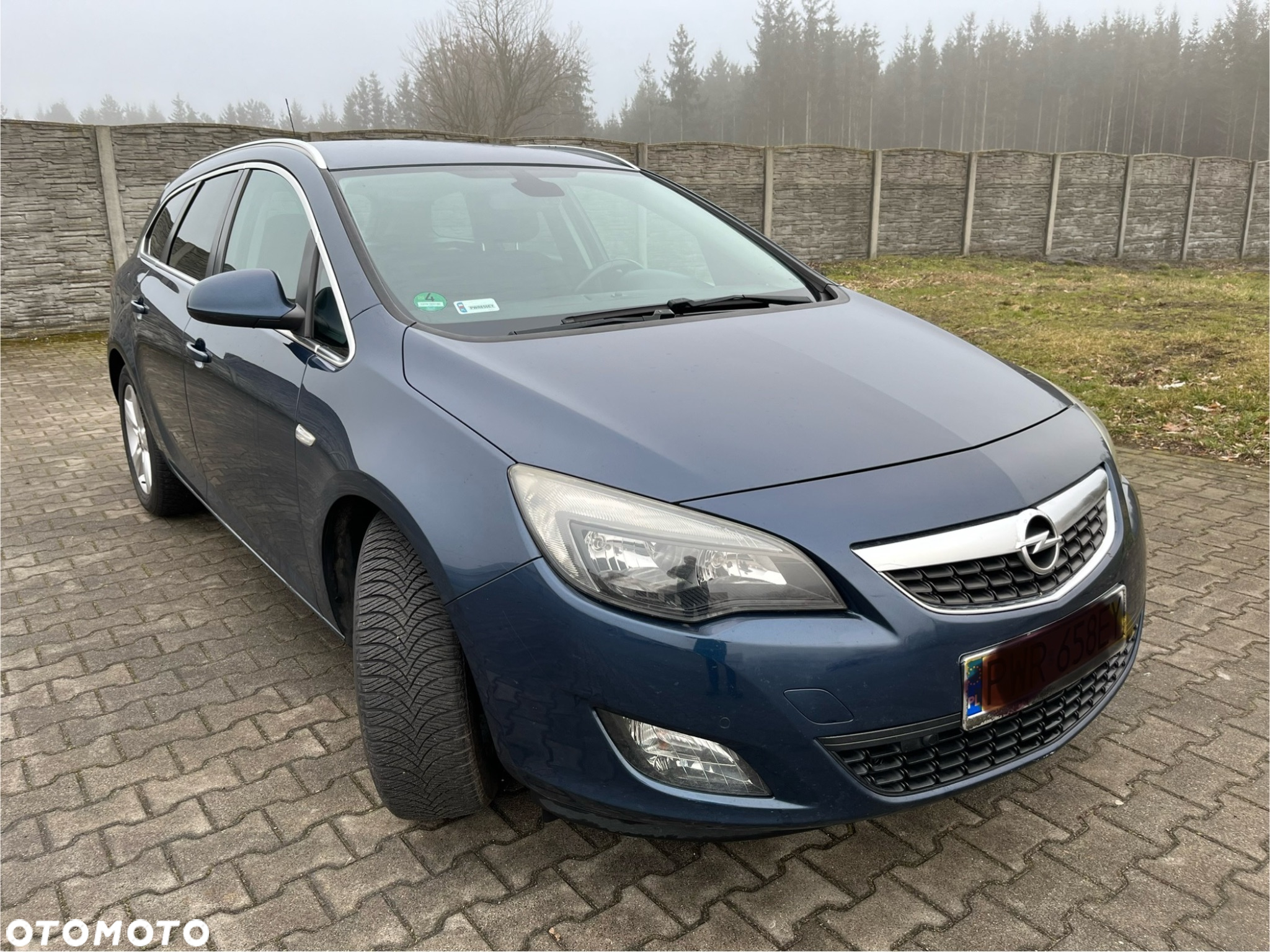 Opel Astra 2.0 CDTI DPF Sports Tourer - 2