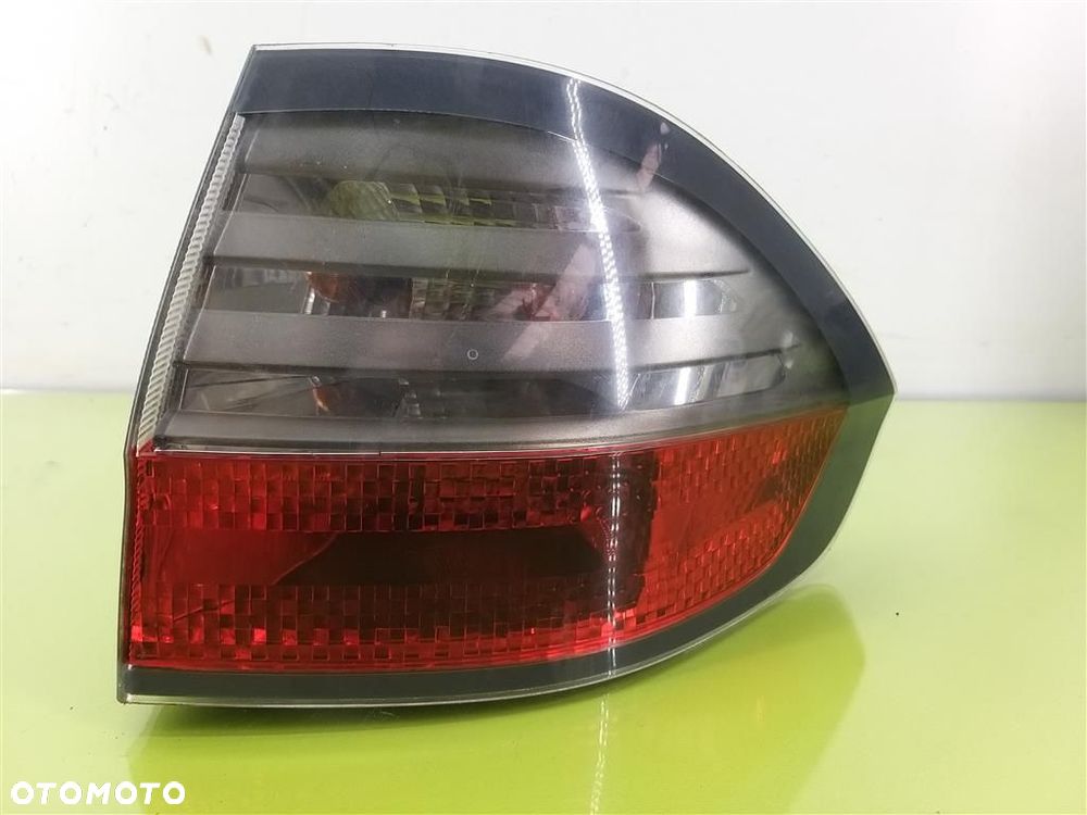 Lampa prawa tylna tył Ford S-MAX I 2006-2010 PRZED LIFT WERSJA EUROPEJSKA - 2