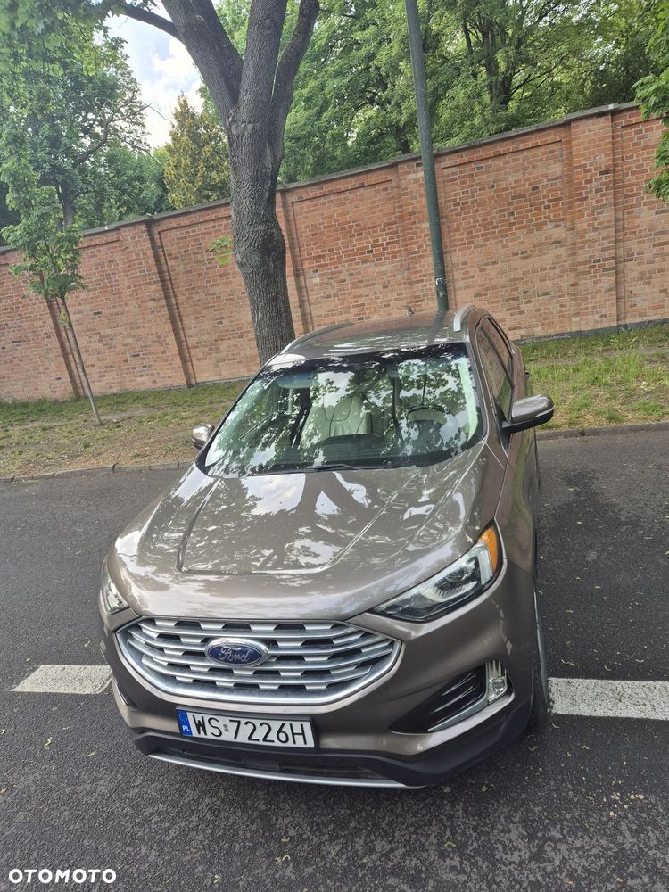 Ford Edge 2.0 EcoBlue Twin-Turbo 4WD Titanium - 4