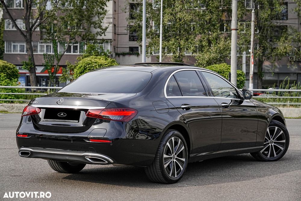 Mercedes-Benz E 300 9G-TRONIC Avantgarde - 3