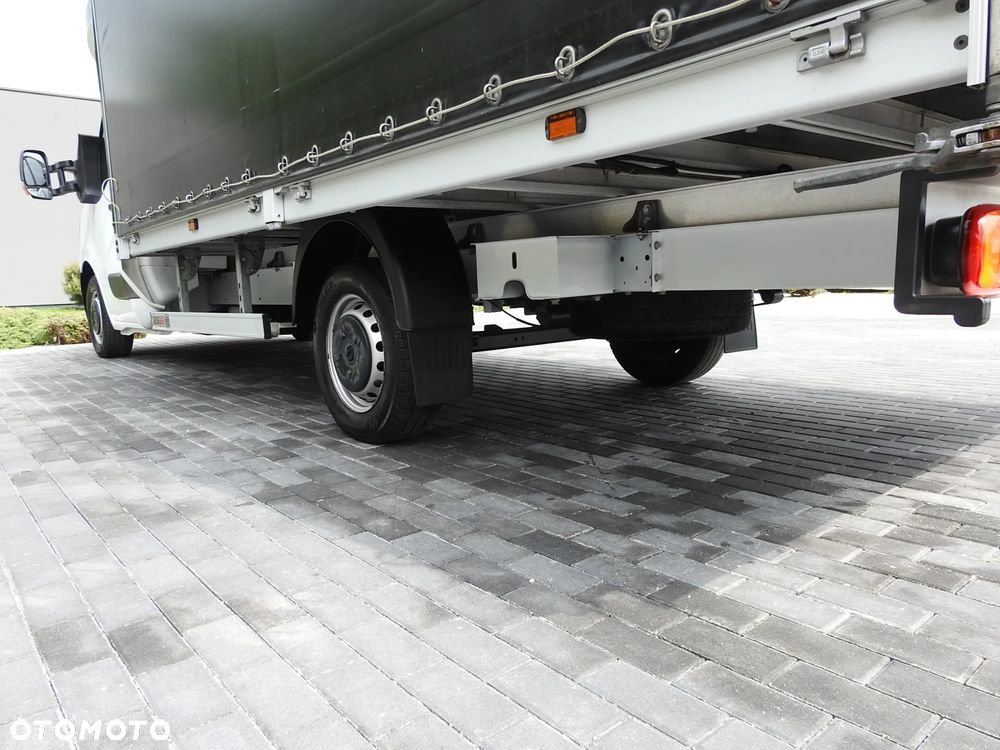 Renault MASTER PLANDEKA 10 PALET WEBASTO TEMPOMAT LEDY KLIMATYZACJA  165KM - 17