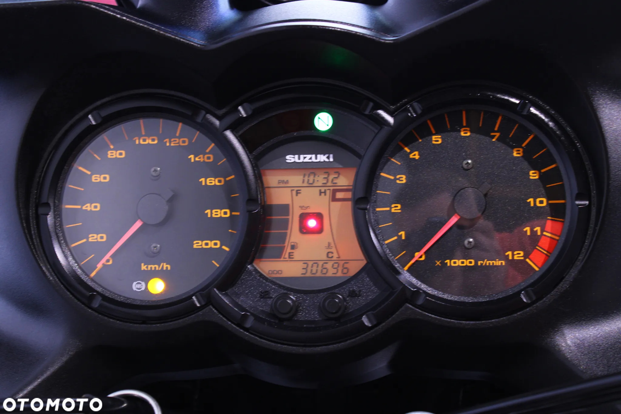 Suzuki DL - 7