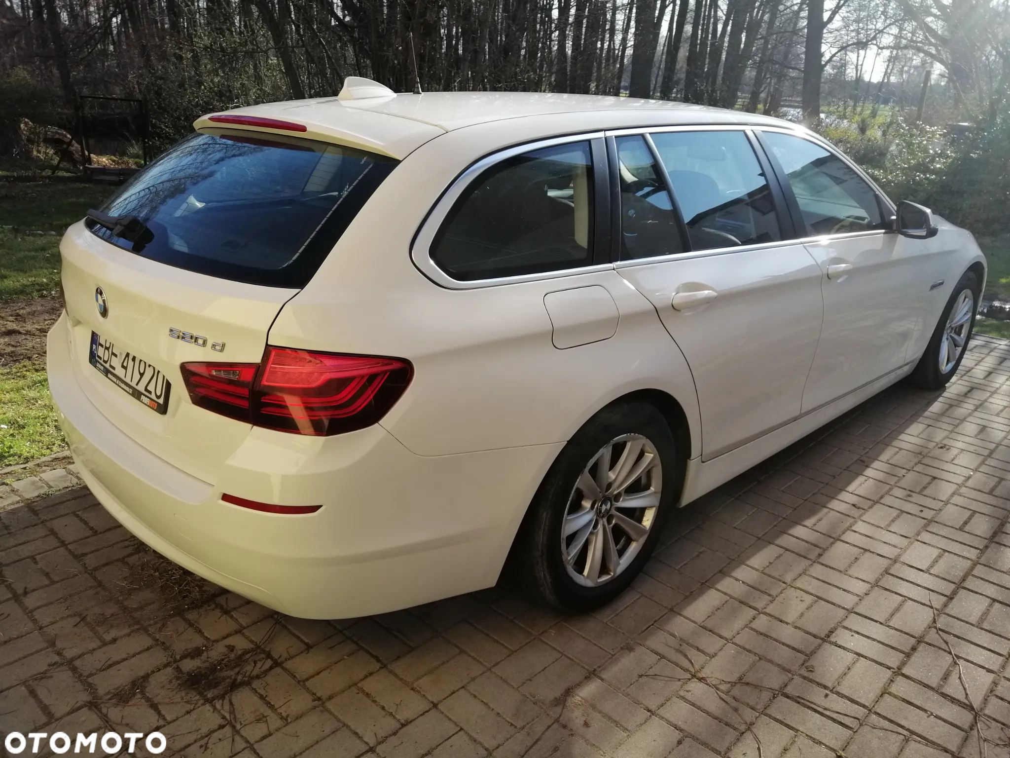 BMW Seria 5 520d Touring - 4