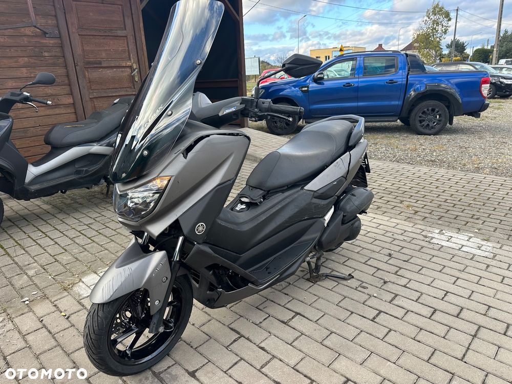 Yamaha NMAX - 1