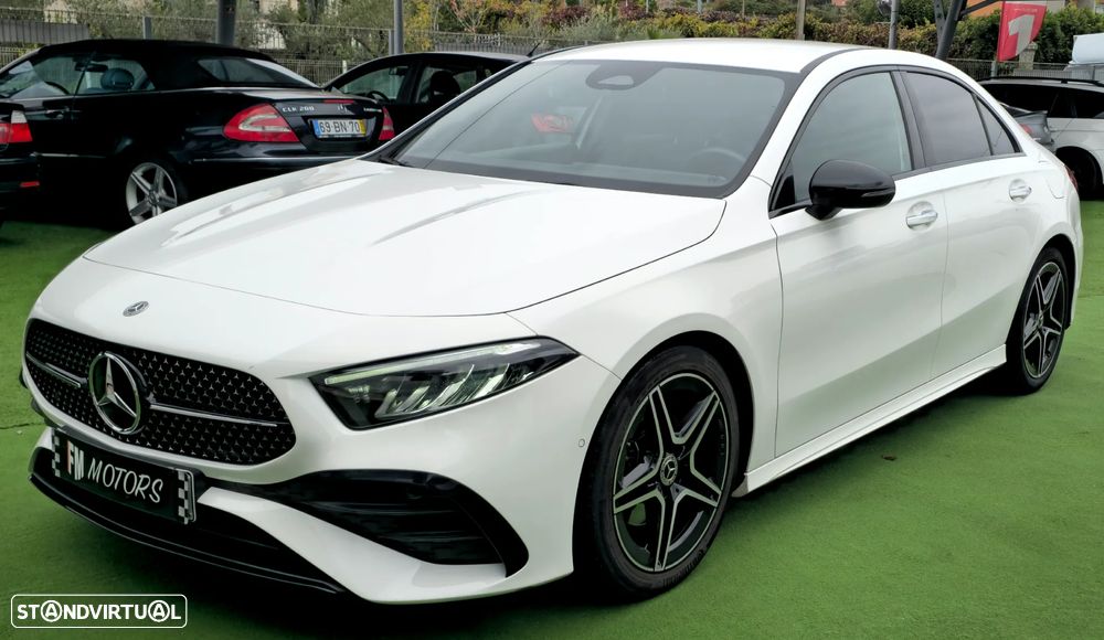 Mercedes-Benz A 200 Limousine AMG Line Aut. - 29