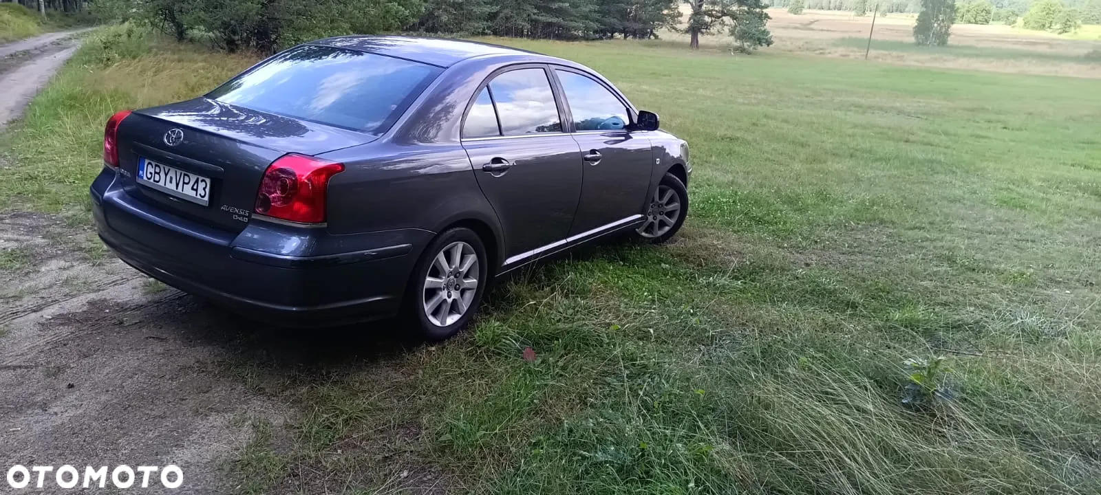 Toyota Avensis - 7