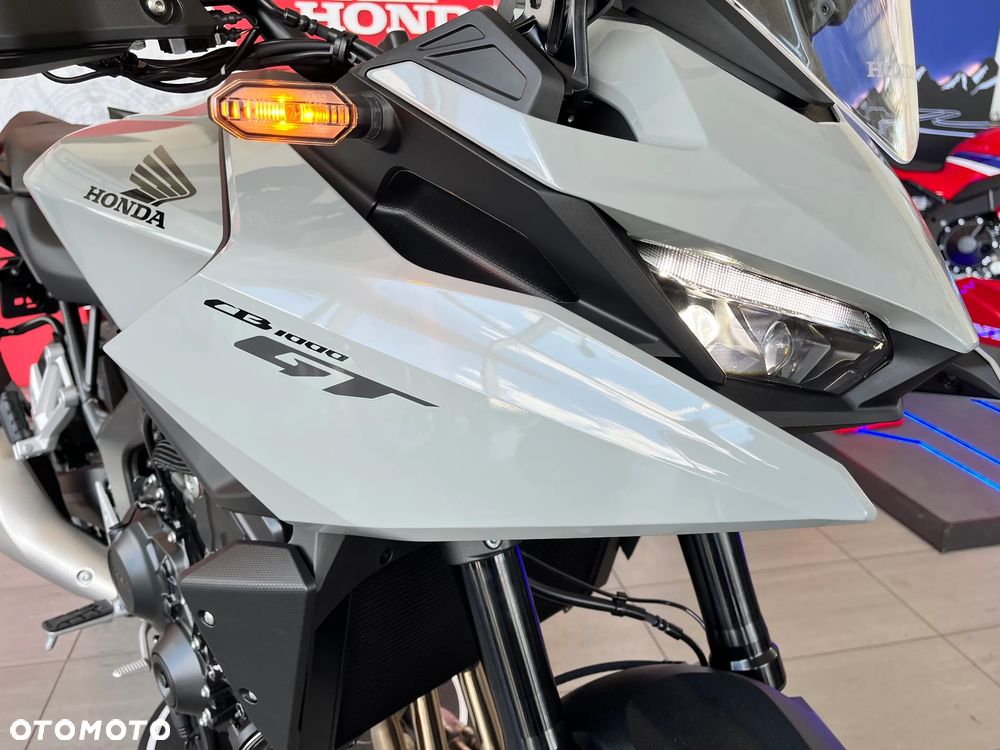 Honda CB - 10