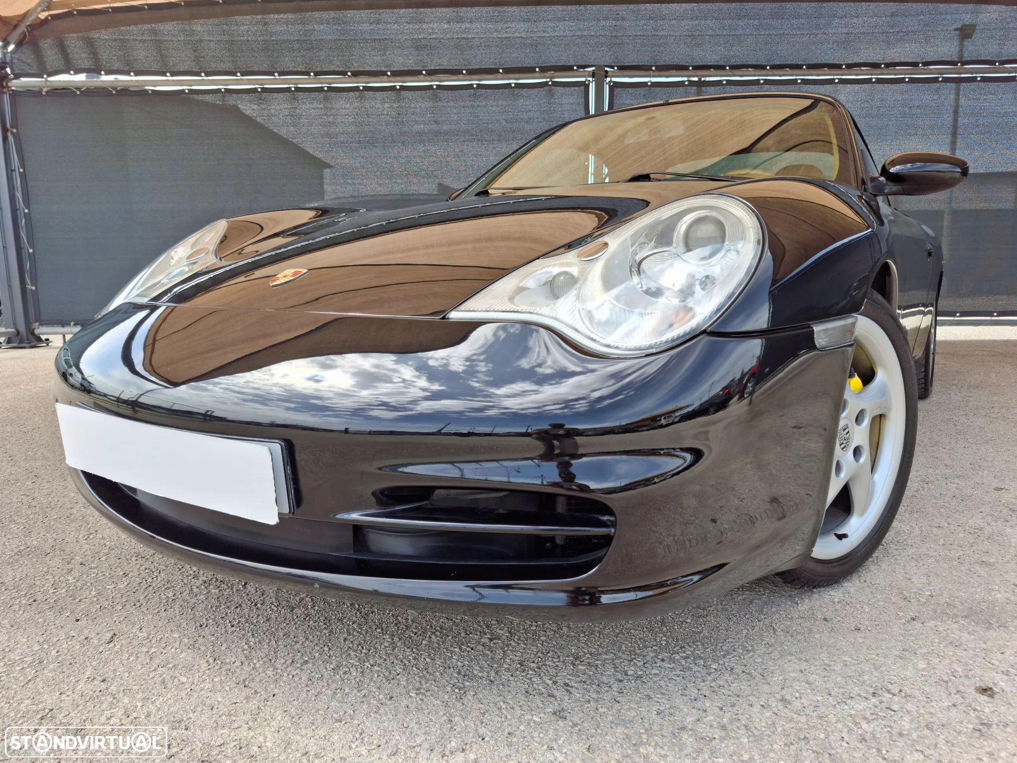 Porsche 911 (996) Carrera Cabrio - 10