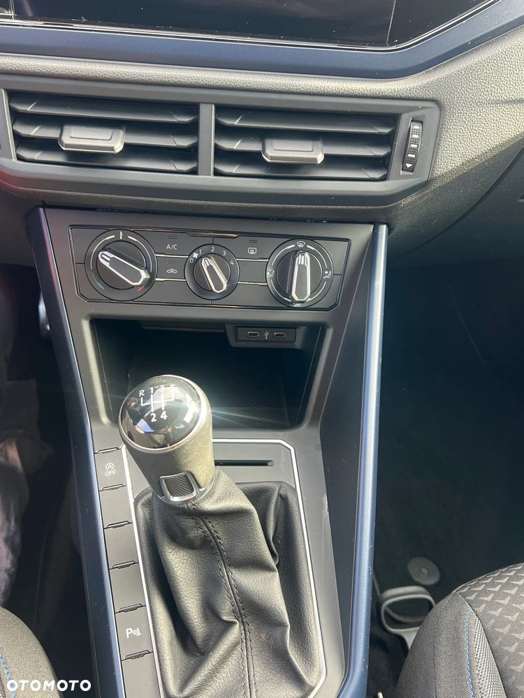 Volkswagen Polo 1.0 TSI OPF UNITED - 18