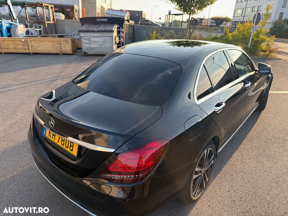 Mercedes-Benz C - 10