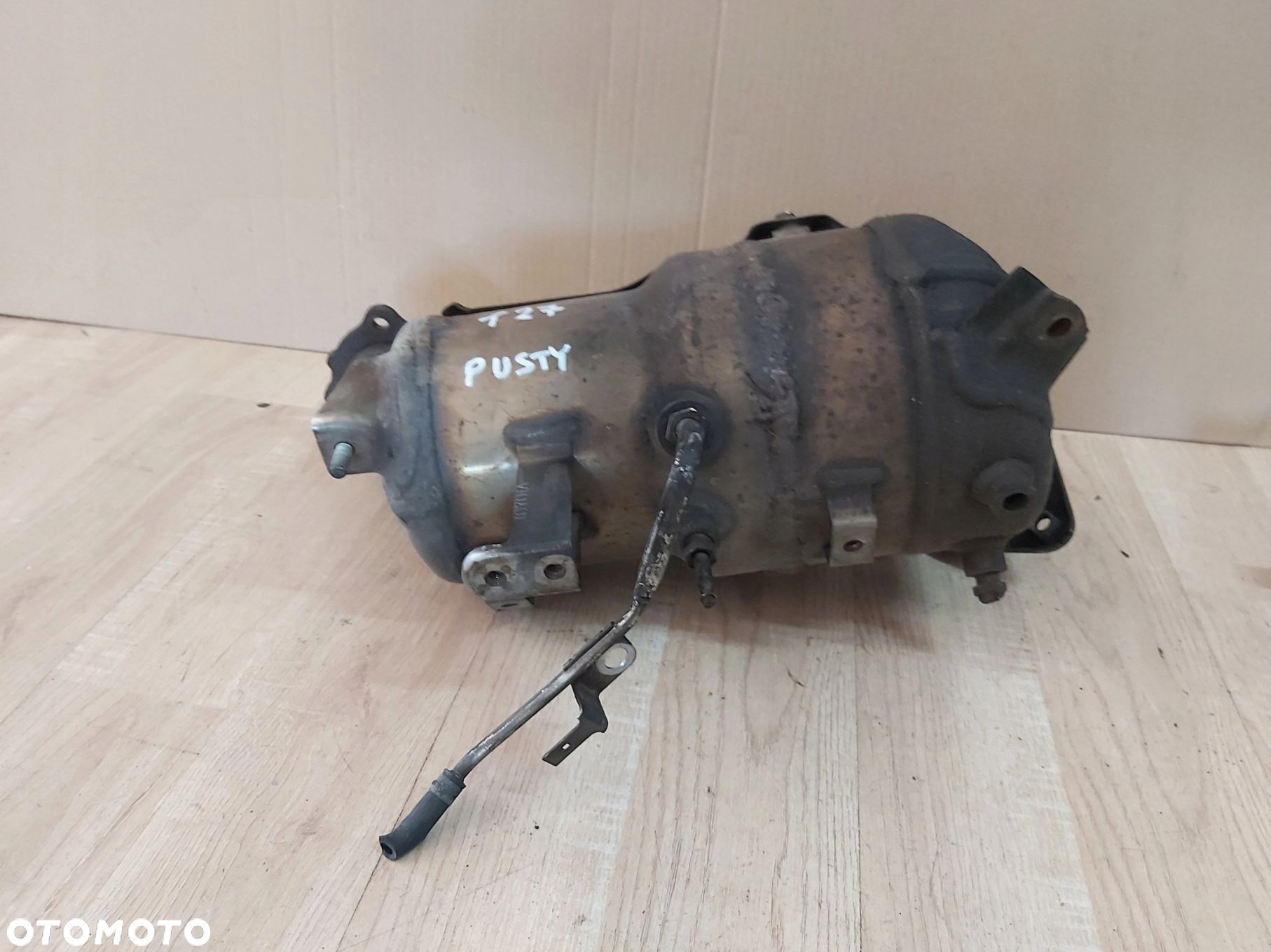 Toyota Auris I T27 DPF katalizator puszka - 2