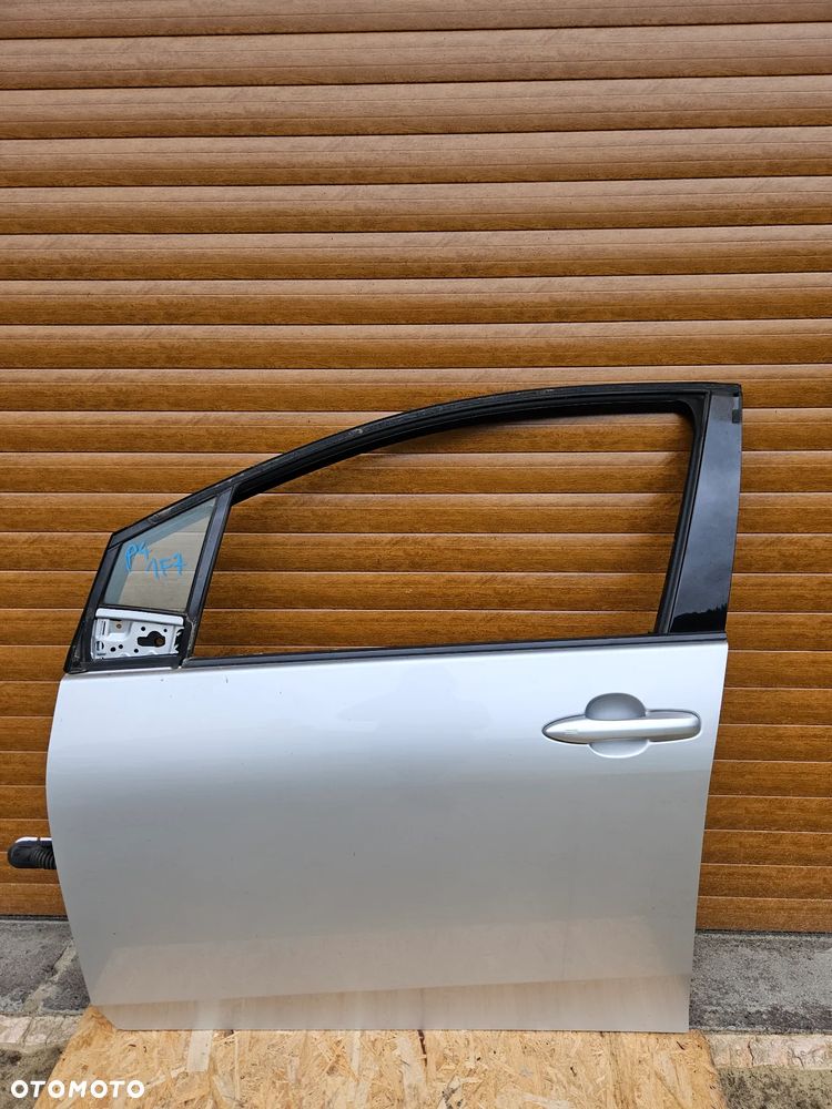 TOYOTA PRIUS IV 16- DRZWI LEWE PRZEDNIE PRZÓD 1F7 - 2