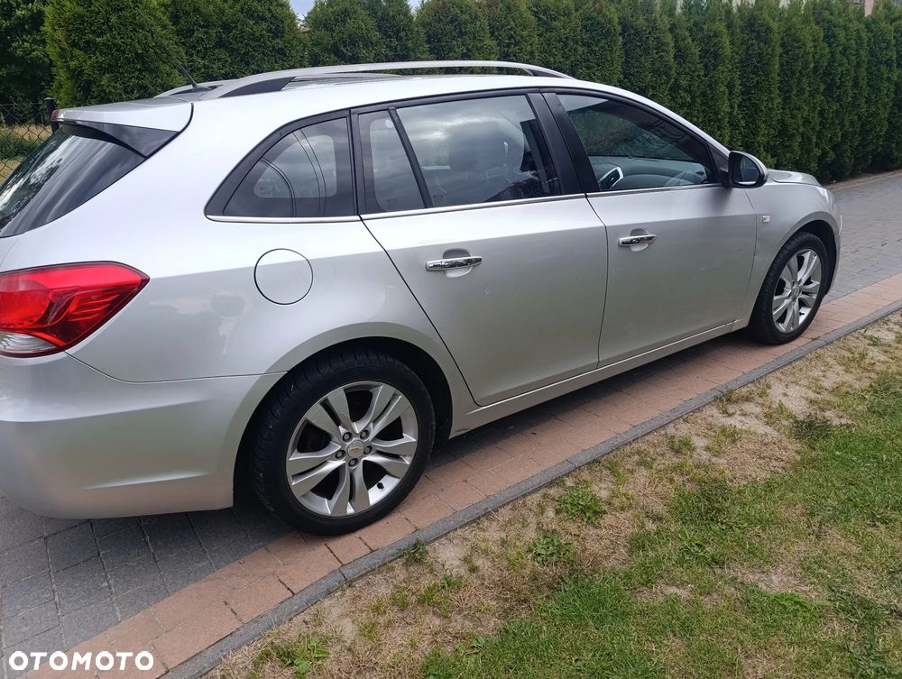 Chevrolet Cruze 1.4 T LTZ - 10