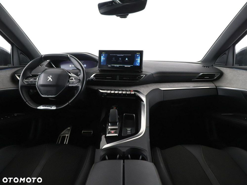 Peugeot 3008 Plug-In Hybrid 225 e-EAT8 GT - 15