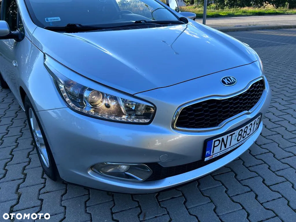 Kia Ceed Cee'd 1.6 CRDi L - 2
