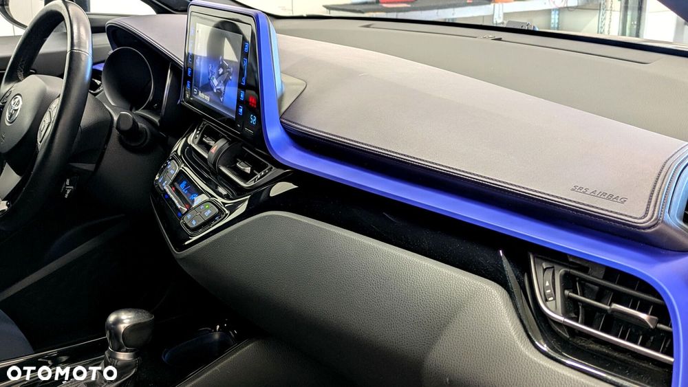 Toyota C-HR 1.8 Hybrid Dynamic - 16