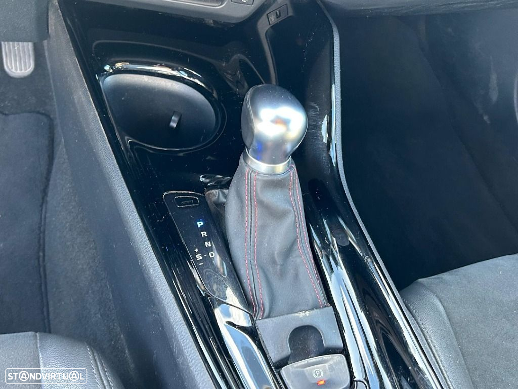 Toyota C-HR 2.0 Hybrid GR Sport - 24