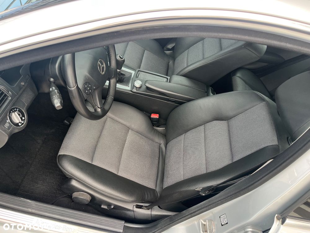 Mercedes-Benz Klasa C 200 Kompressor Avantgarde - 15