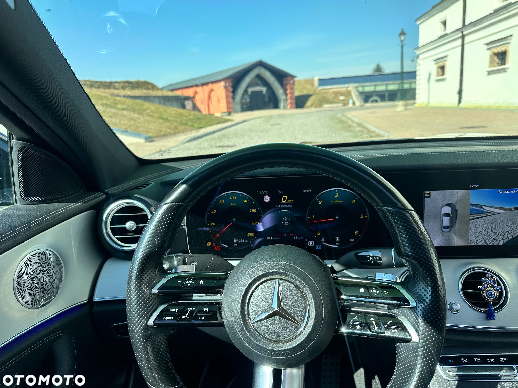 Mercedes-Benz Klasa E 220 d Coupe 4-Matic AMG - 5