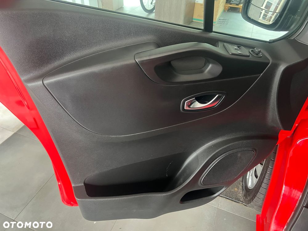 Renault Trafic - 17