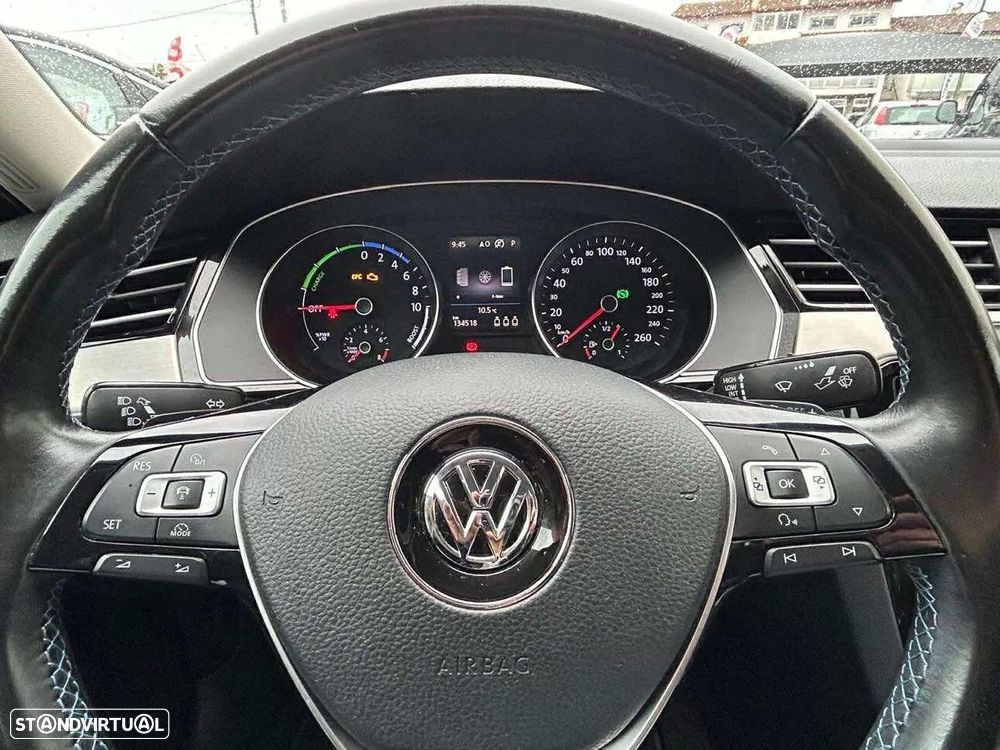 VW Passat 1.4 TSI GTE+ Plug-in - 8