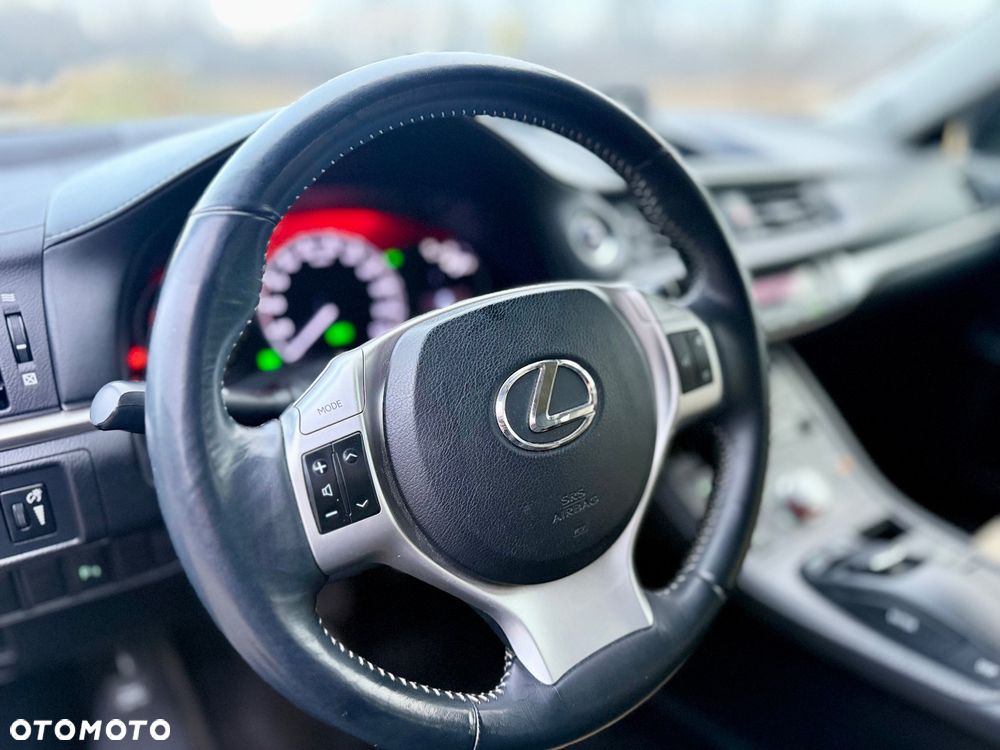 Lexus CT Executive Line - 32