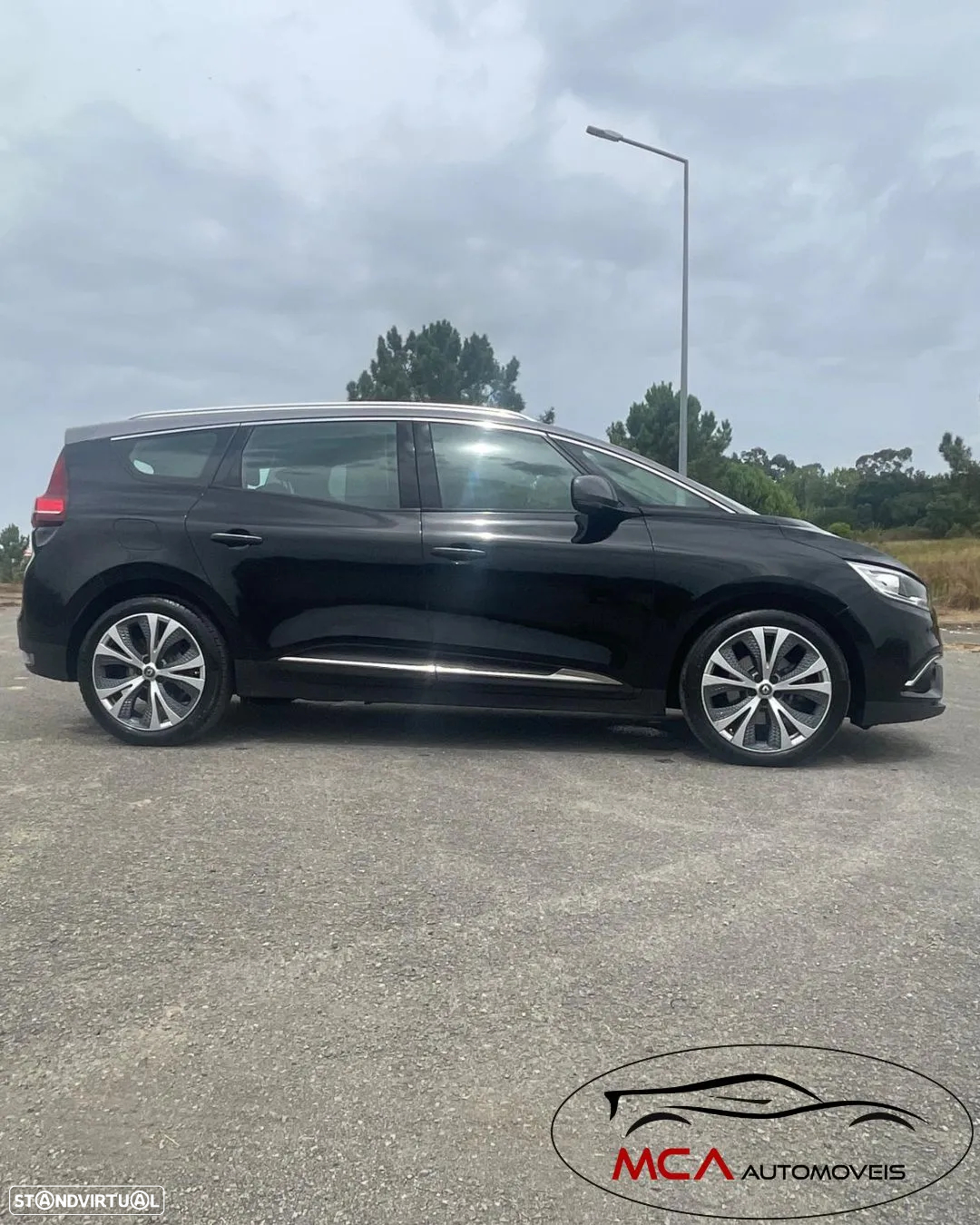 Renault Grand Scénic 1.5 dCi Intens Hybrid Assist SS - 11