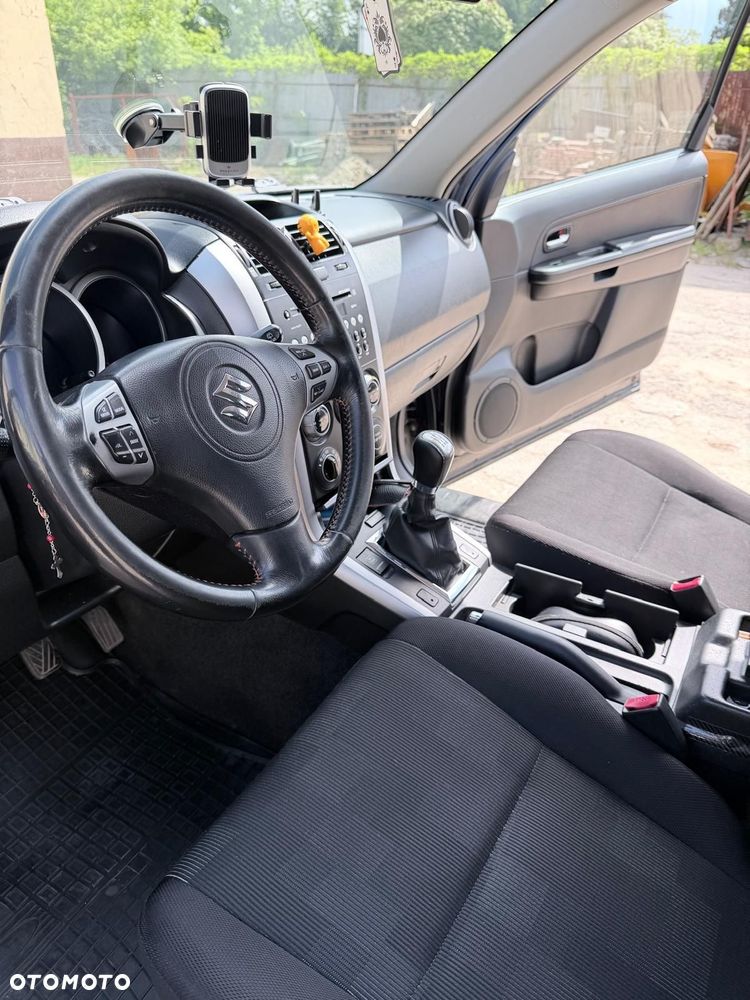 Suzuki Grand Vitara 1.9 DDiS - 14