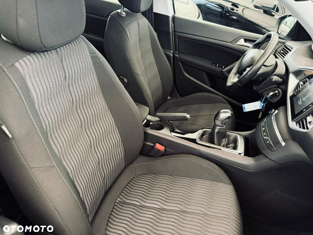 Peugeot 308 - 31