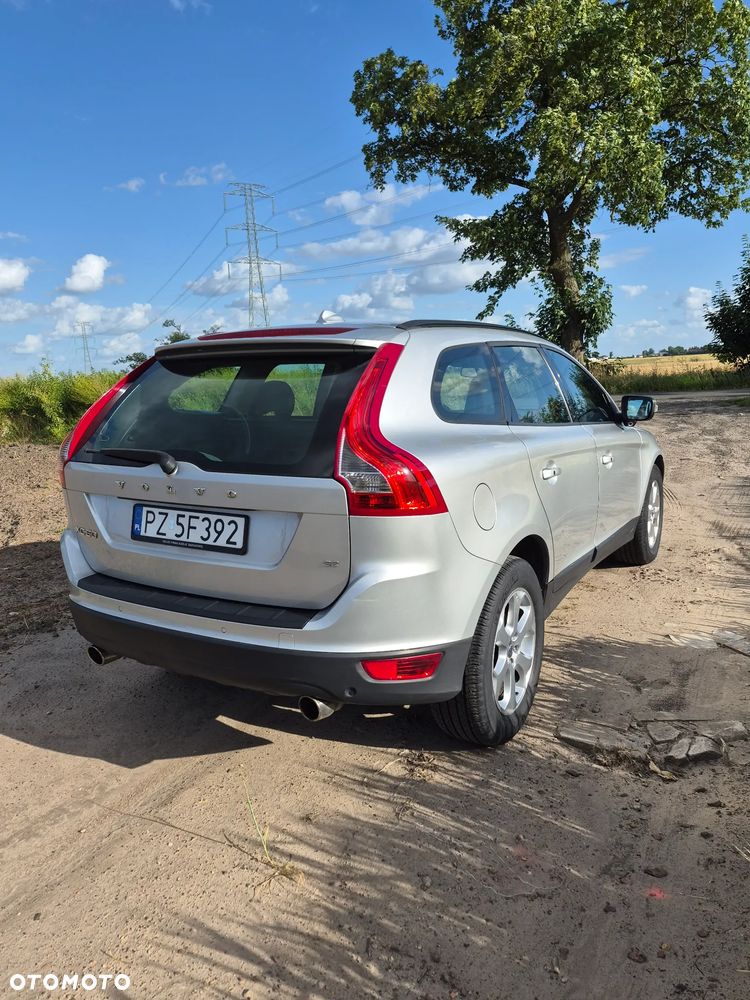 Volvo XC 60 - 4