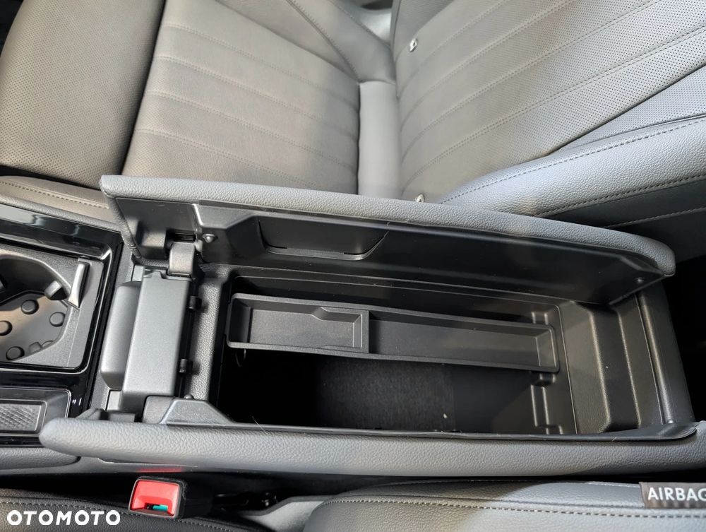 Skoda Superb 2.0 TSI L&K DSG - 18