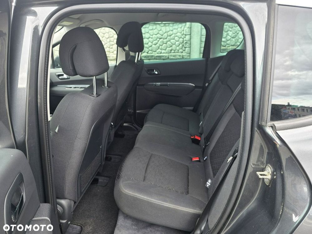 Peugeot 3008 - 25