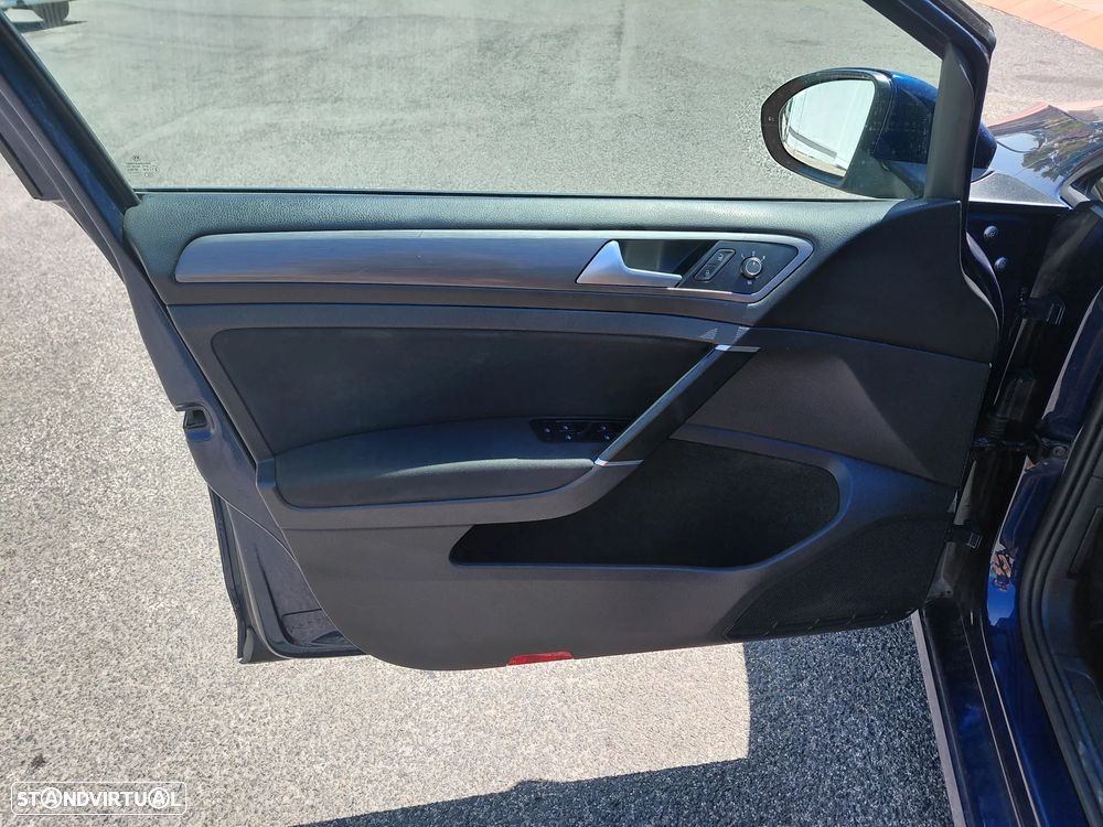 VW Golf Variant 1.6 TDi Highline - 8