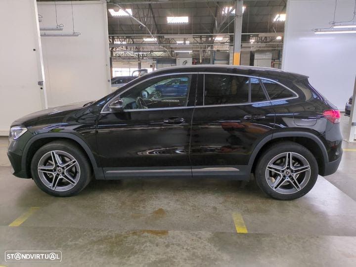 Mercedes-Benz GLA 250 e AMG Line - 3