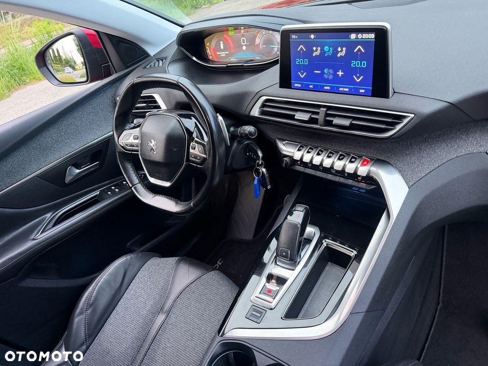 Peugeot 3008 - 23