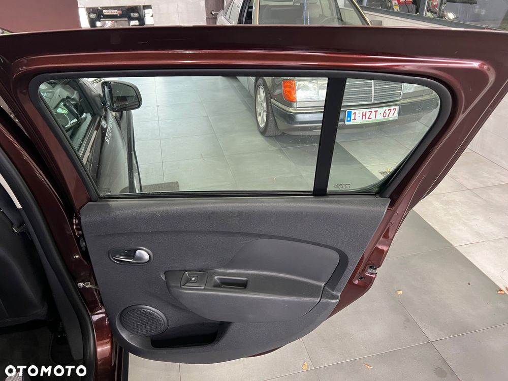 Dacia Sandero - 25