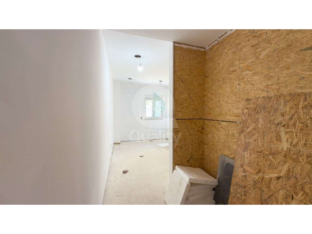 Moradia T4 Duplex na Verderena - Barreiro - Grande imagem: 2/30