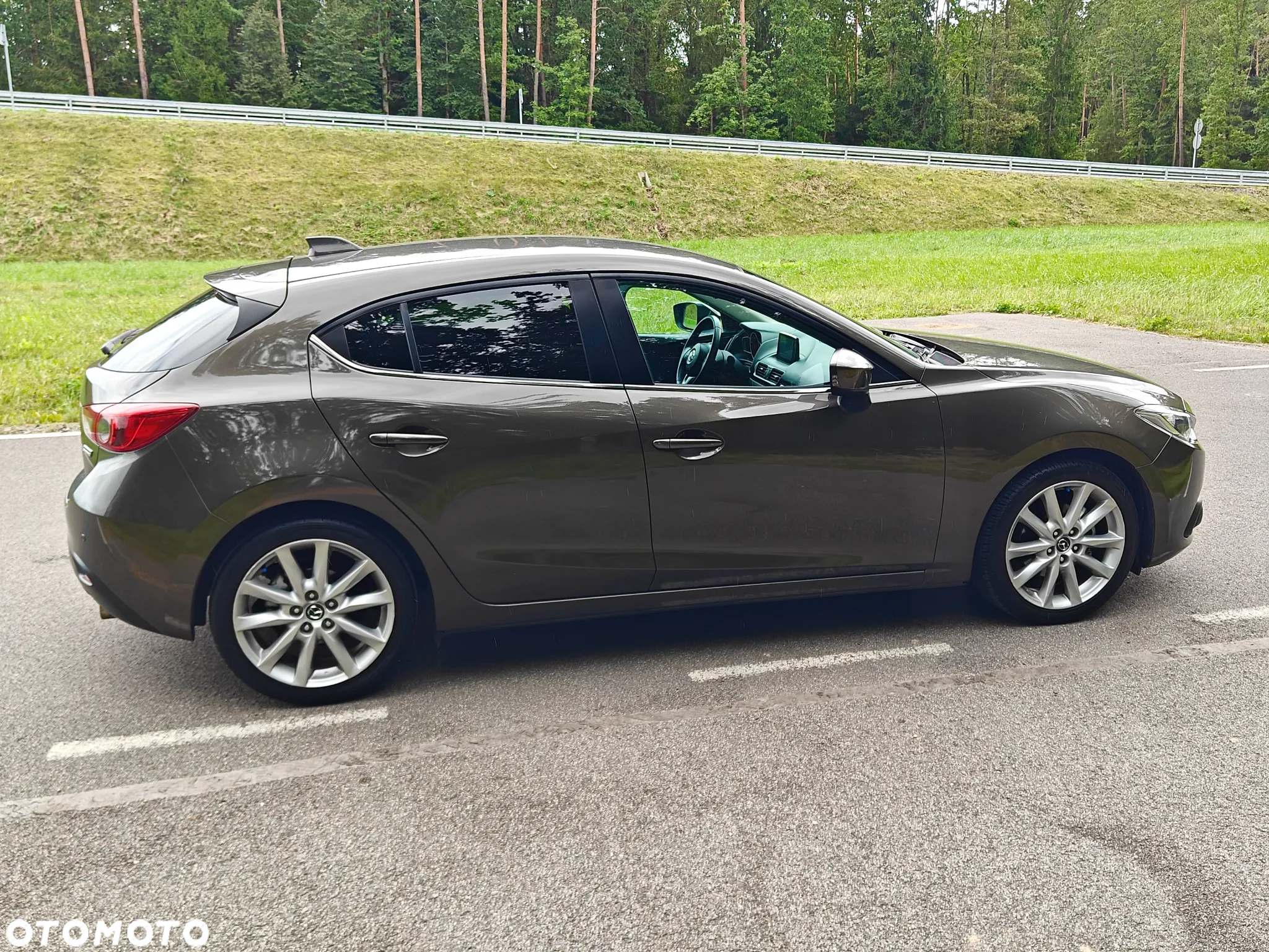 Mazda 3 - 15