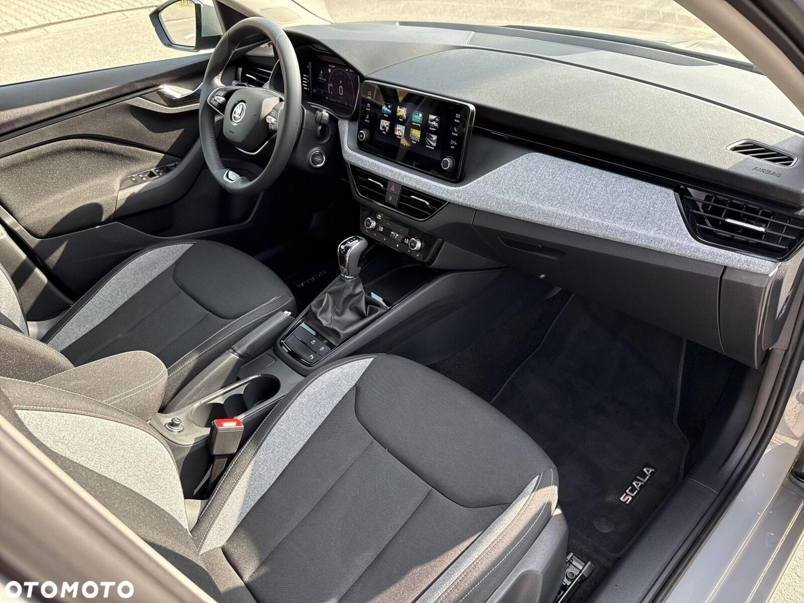 Skoda Scala 1.5 TSI Selection DSG - 19