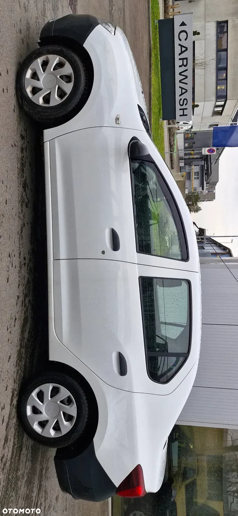 Dacia Logan MCV 1.0 SCe Access - 4