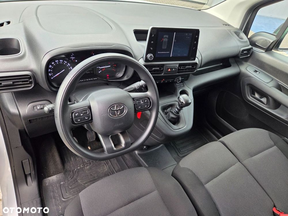 Toyota PROACE CITY - 15