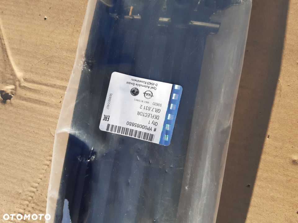 Zaślepka zderzaka przedniego Opel Grandland X YP00085880 Kratka Deflektor Opel Grandland X - 2