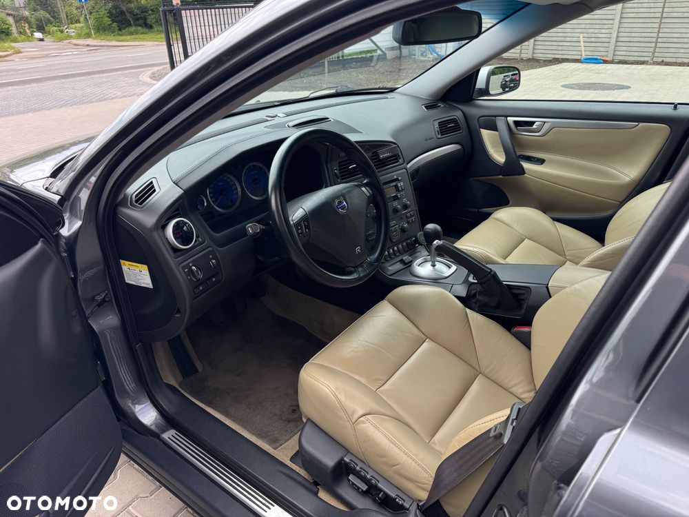 Volvo S60 R - 10